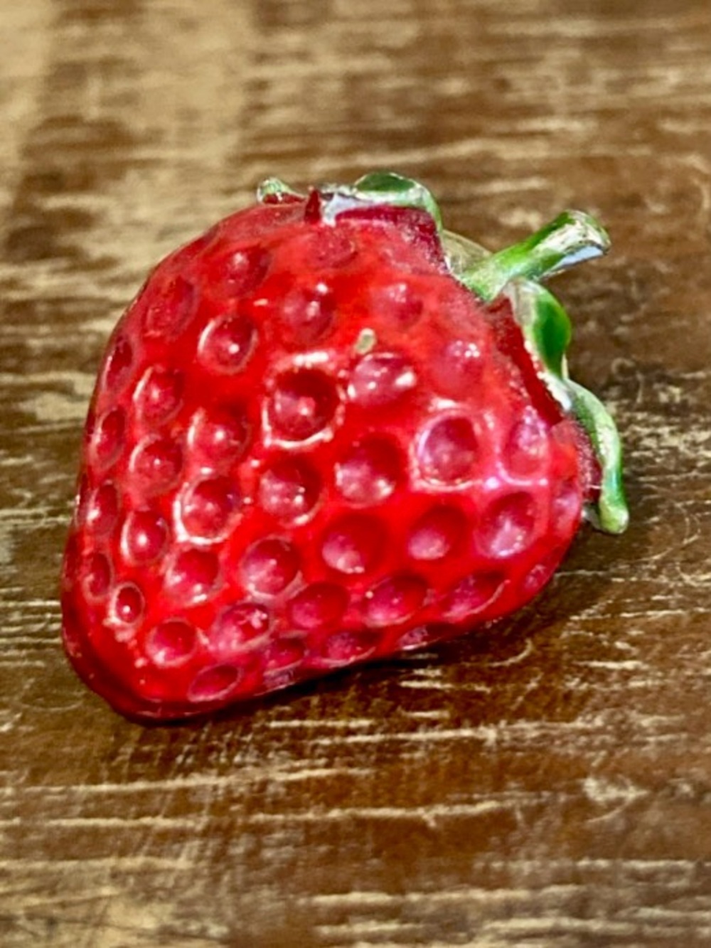 Vintage Ballou Small Red Strawberry Lapel Pin - Picture 6 of 16